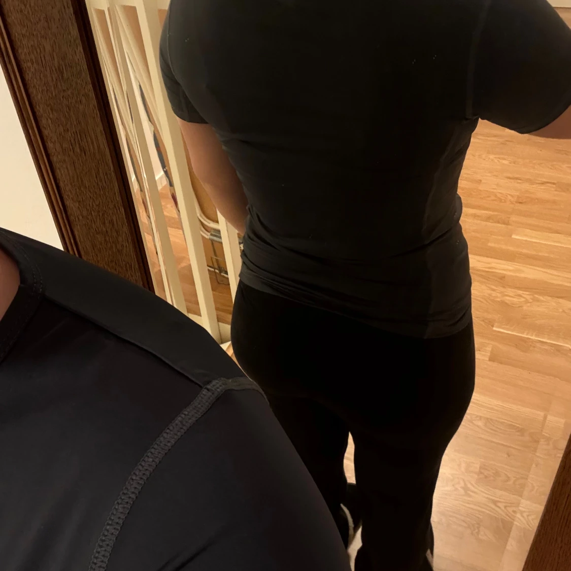 Grå tränings t-shirt från Kari Traa - 1