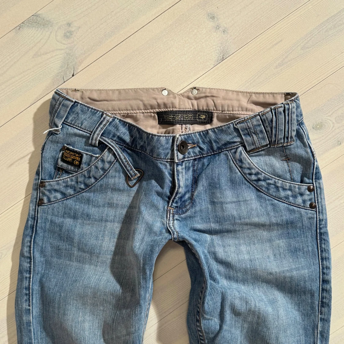 Low bootcut jeans  - 4