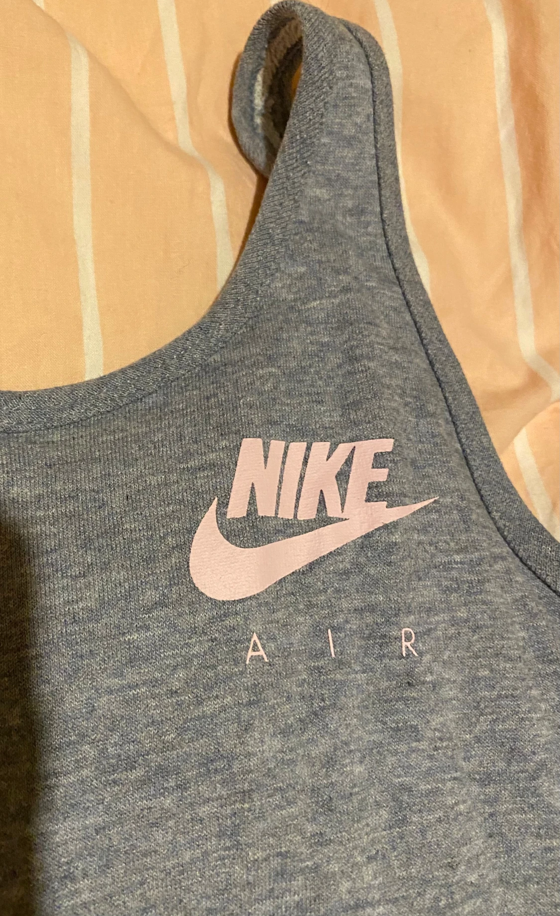 Grå ärmlös Nike Air jumpsuit