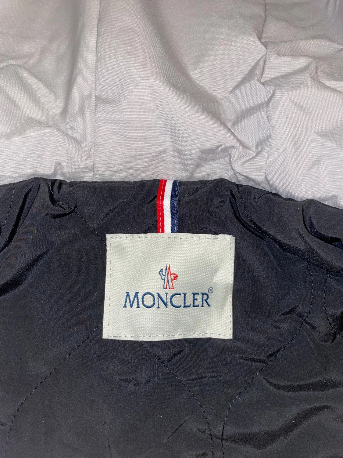 Grå Moncler vindjacka med huva - 2