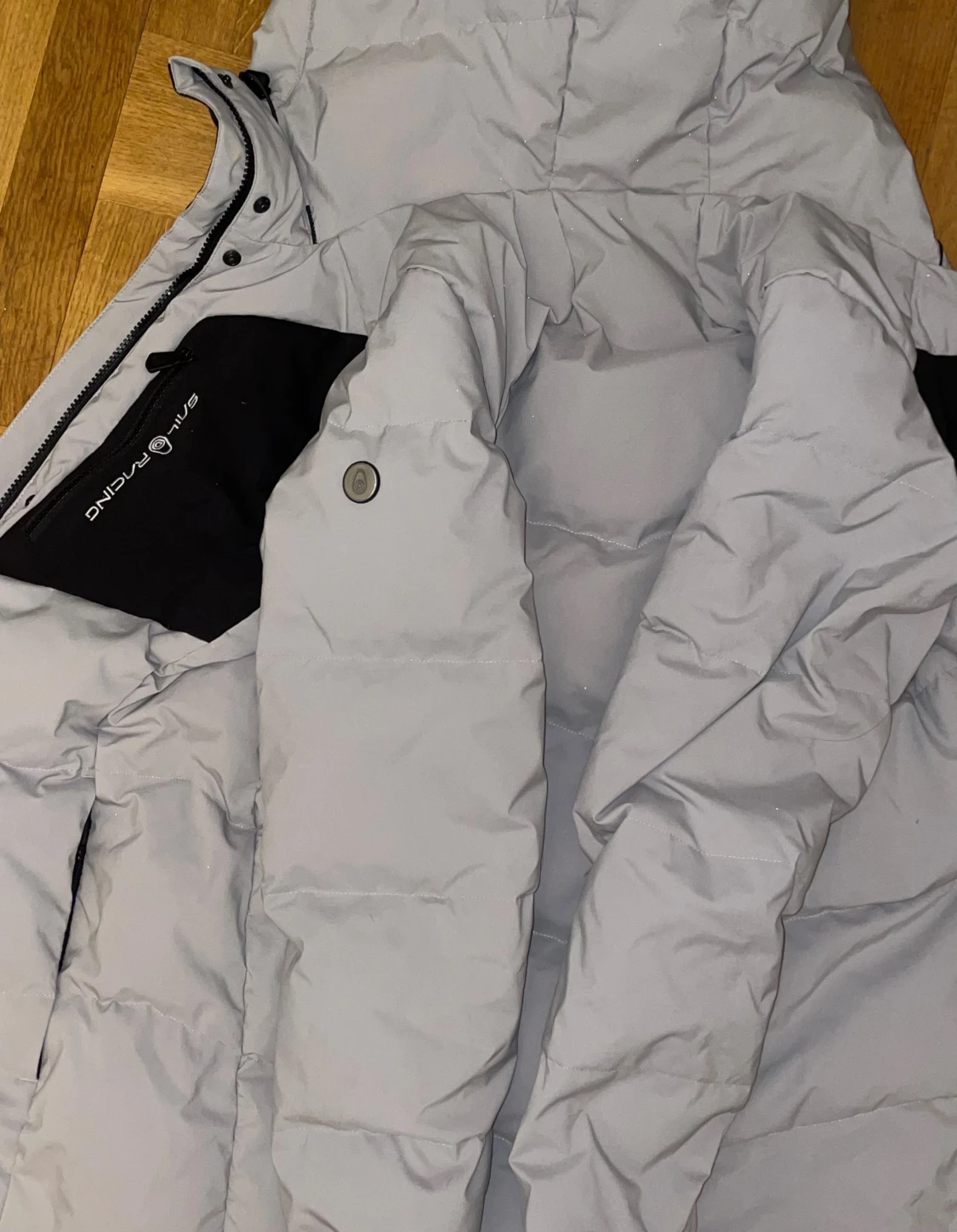 Grå Sail Racing pufferjacka med huva - 3