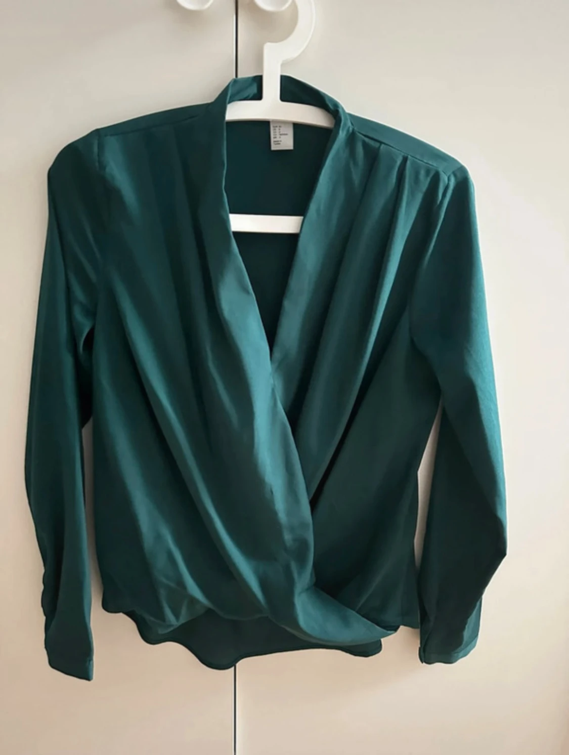 Grön omlottblus från H&M