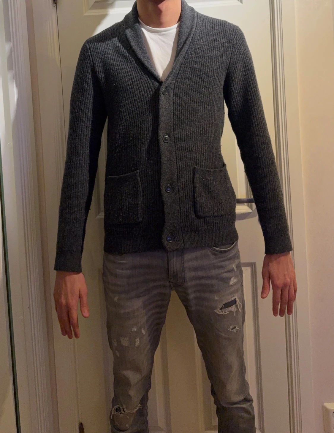 Mörkgrå kofta från Dressmann