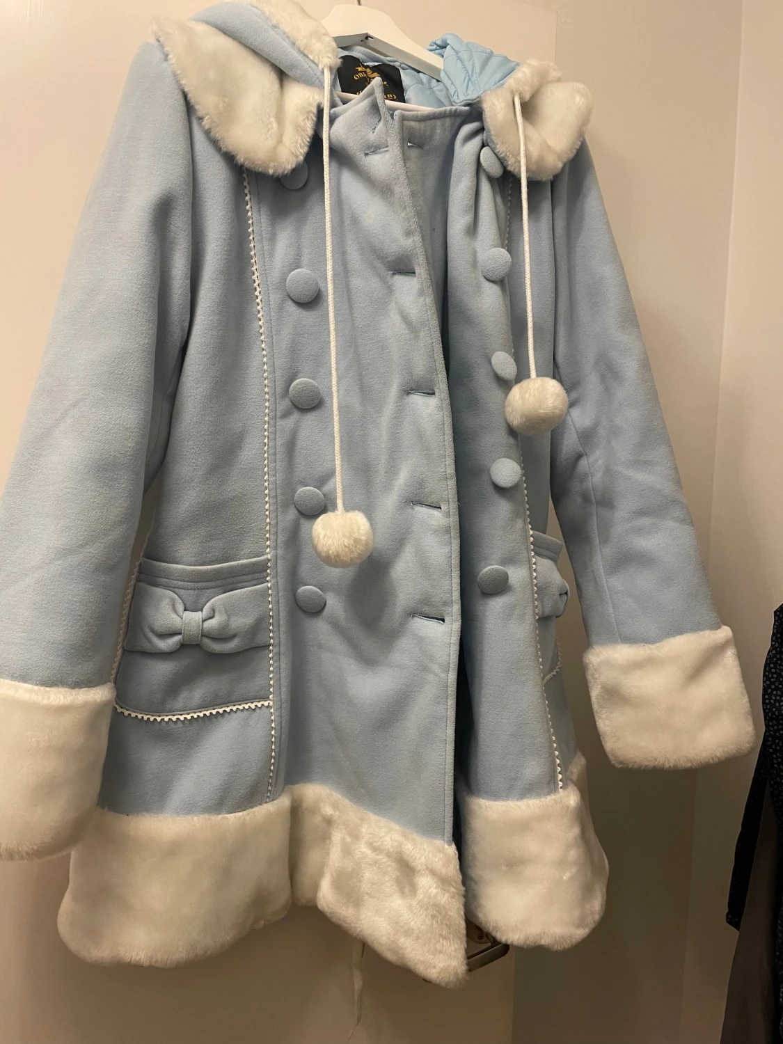 Ljusblå kappa från Hell Bunny - 3