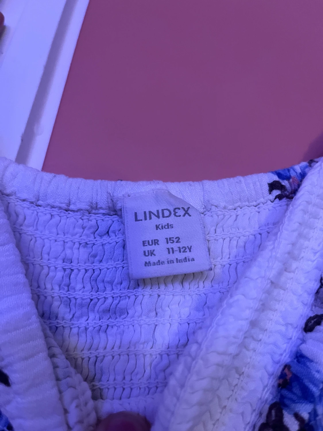 Vit blommig långklänning från Lindex - 2