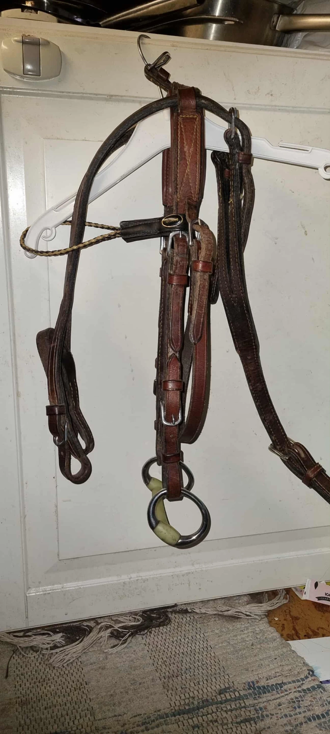 Brunt trav träns i läder bett medföljer ej