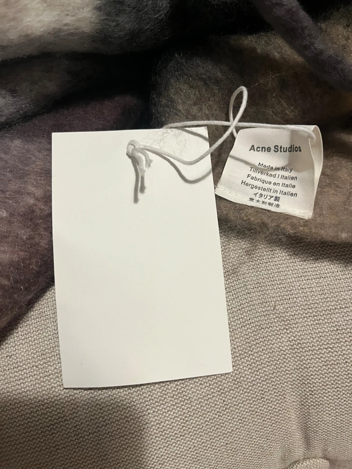 Rutig halsduk från Acne Studios - 5