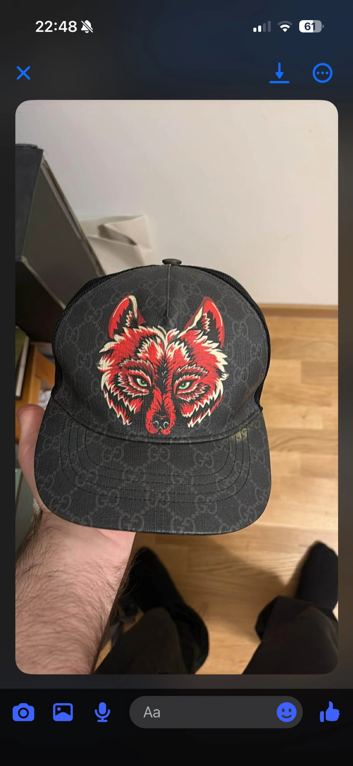 Gucci keps med röd vargtryck