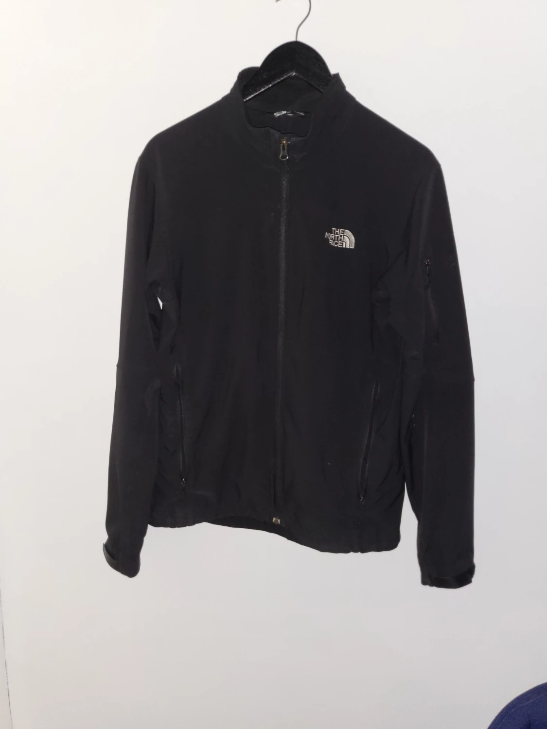 Svart tröja/jacka från The North Face - 1