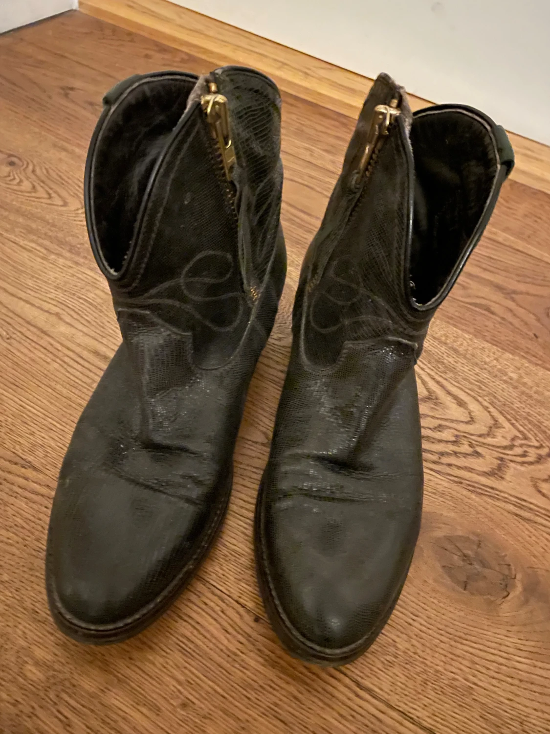 Svarta och beige boots från Via Roma  - 1