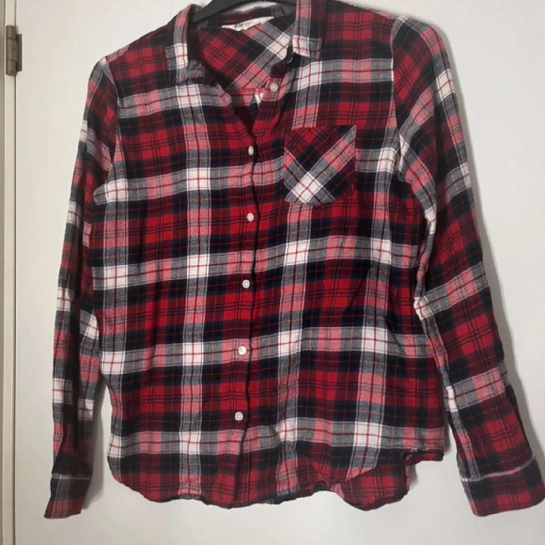 Rutig röd skjorta från H&M