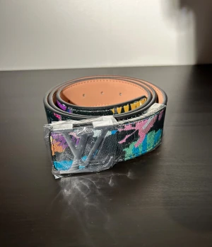 Bälte - 110cm, aldrig använd