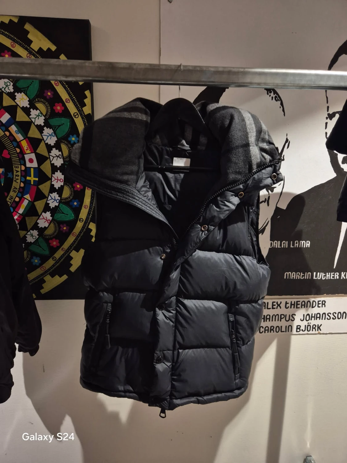 Svart pufferjacka från Burberry - 2