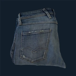 Replay Anbass jeans  - Ett par Replay Anbass hyperflex jeans i storleken W29/L32✅ Skick 8,5/10 sparsamt anvenda✅ Passform slim✅ Pris:399✅ Skriv vid minsta fråga✅ 