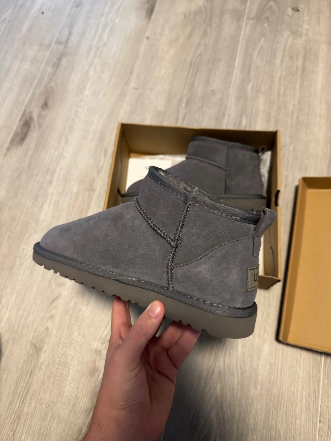UGG MINI - 39 - 2