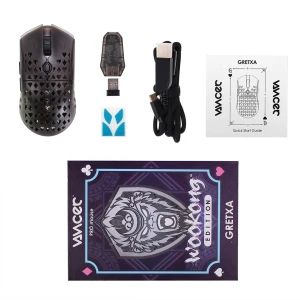 Vancer Gretxa Wukong Edition Pro Mouse - Vancer Gretxa Wukong Edition är en ultralätt trådlös gamingmus med unik perforerad design för bästa grepp och ventilation. Levereras komplett med USB-dongel, laddkabel och originalförpackning. Musen är i mycket gott skick utan synligt slitage.