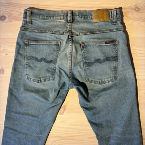 Nudie jeans grim tim - Nudie jeans (Grim tim) | Storlek: W34 L30 | Skick: 9/10 | Hör gärna av er vid frågor och funderingar! Pris går att diskutera vid smidig affär🤗