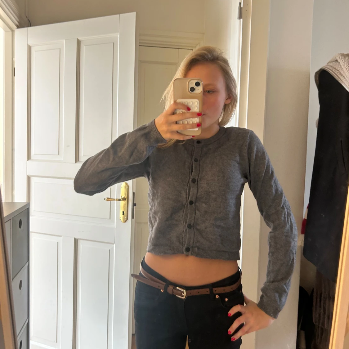 Grå croppad kofta med knappar💖💖 - 1