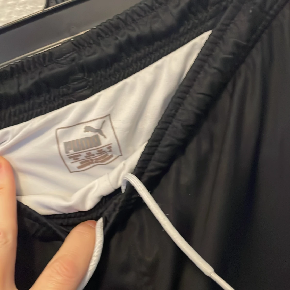 Svarta träningsshorts från Puma - 1
