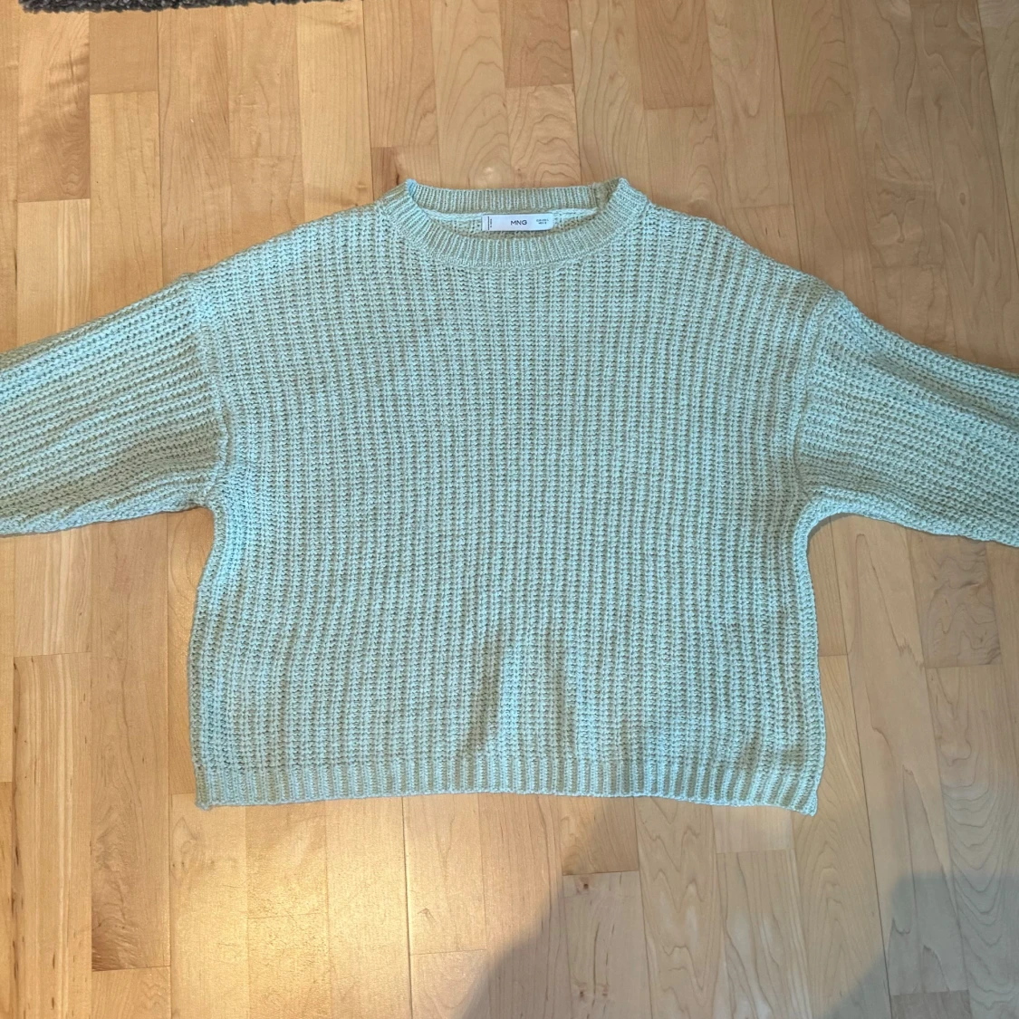 Ljusgrön stickad tröja från MNG - 2