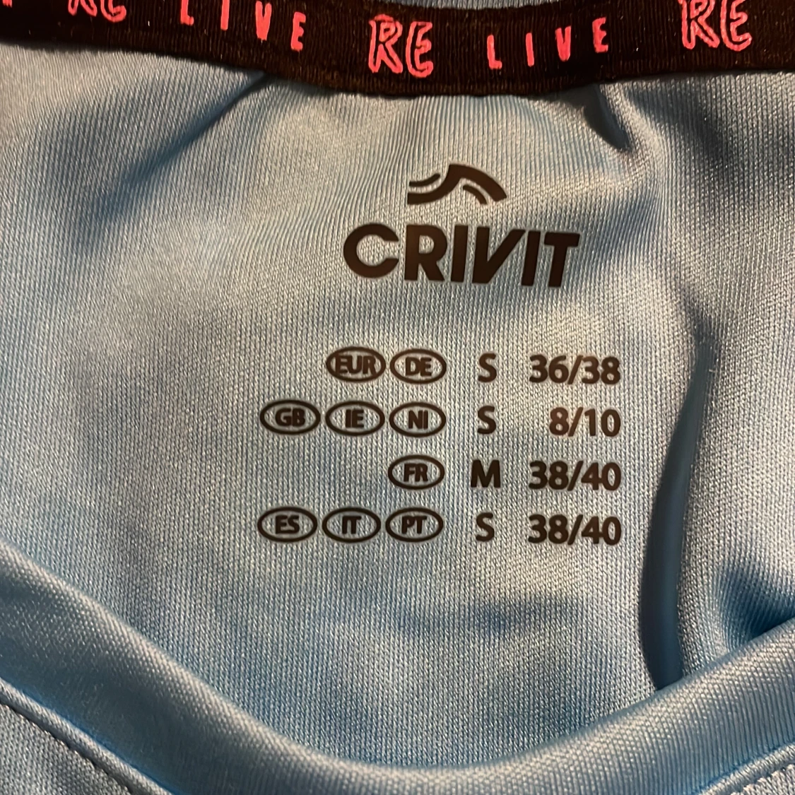 Blå croppad träningstopp från Crivit - 1