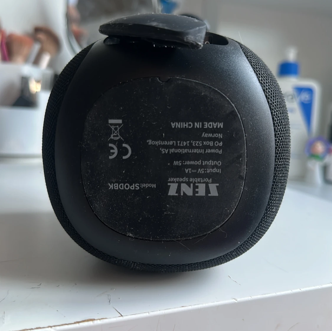 Senz SpodBK Portable Speaker - 2