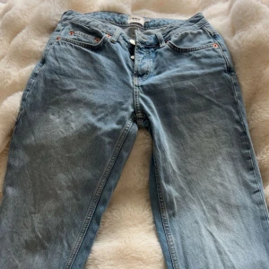 Straight jeans - Använde mycke förut, inte längre 