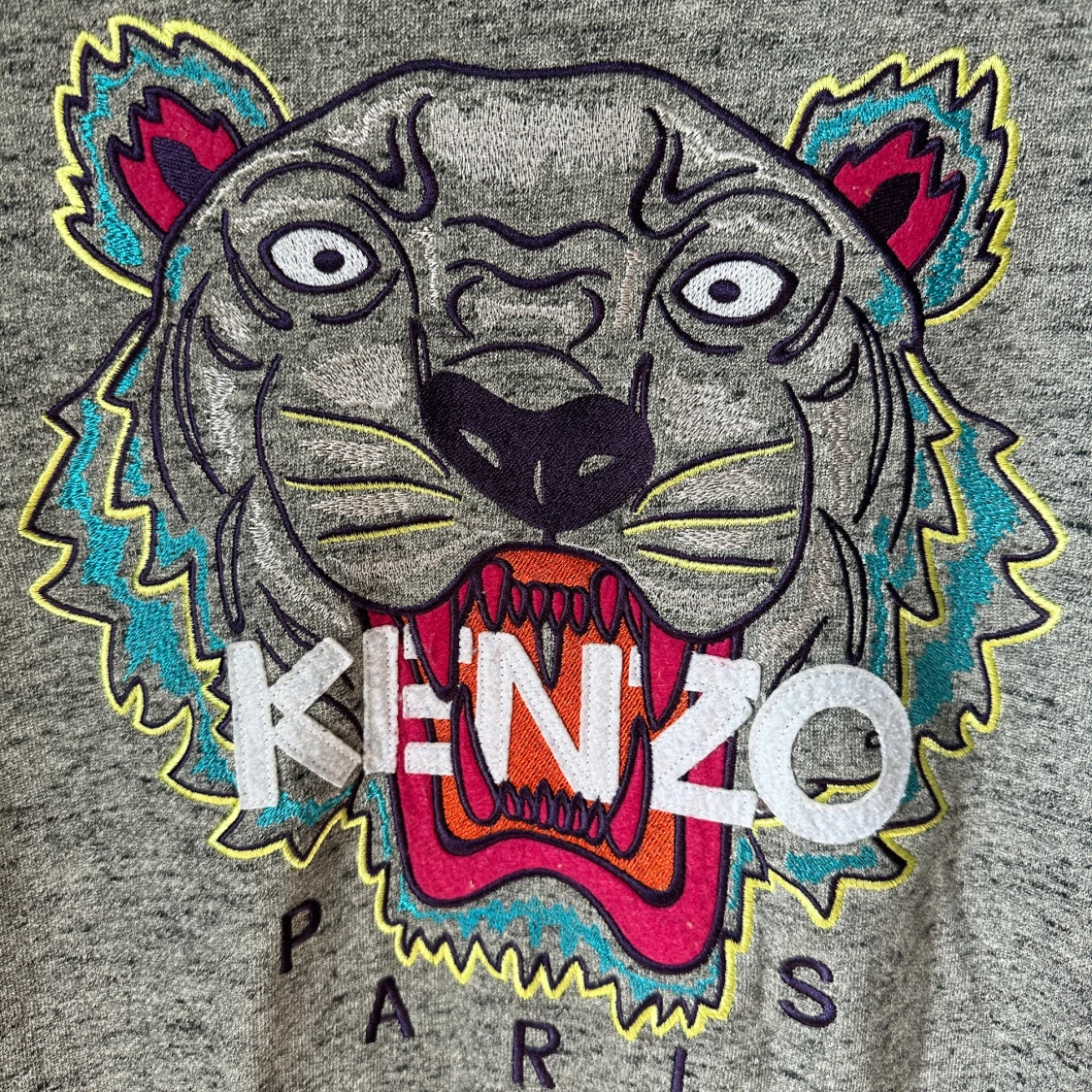 Grå sweatshirt klänning med tiger från Kenzo - 1