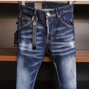Dsquared2 Jeans  - Storlek 48 (33/34)