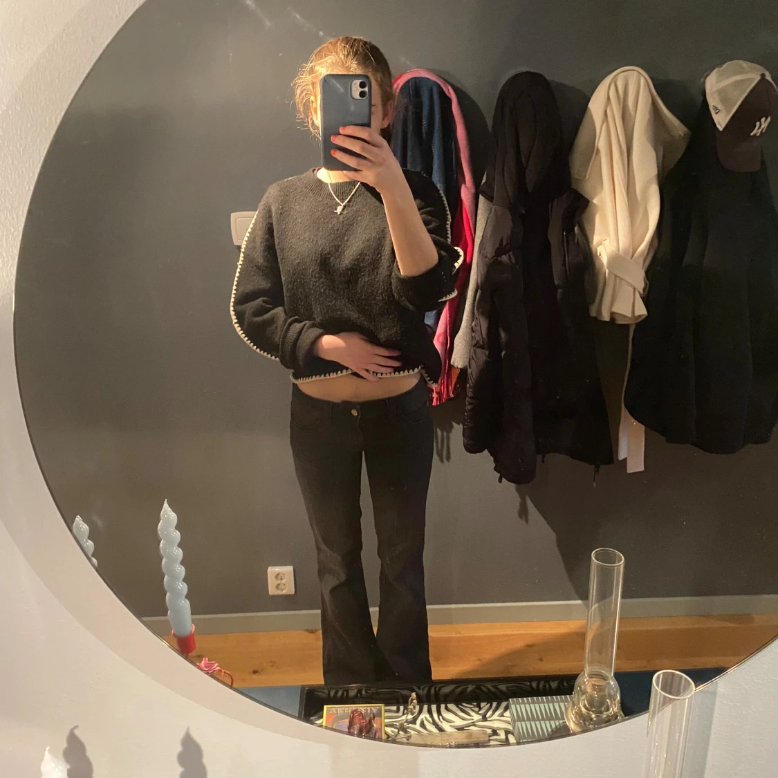 Svarta bootcut från weekday - 3