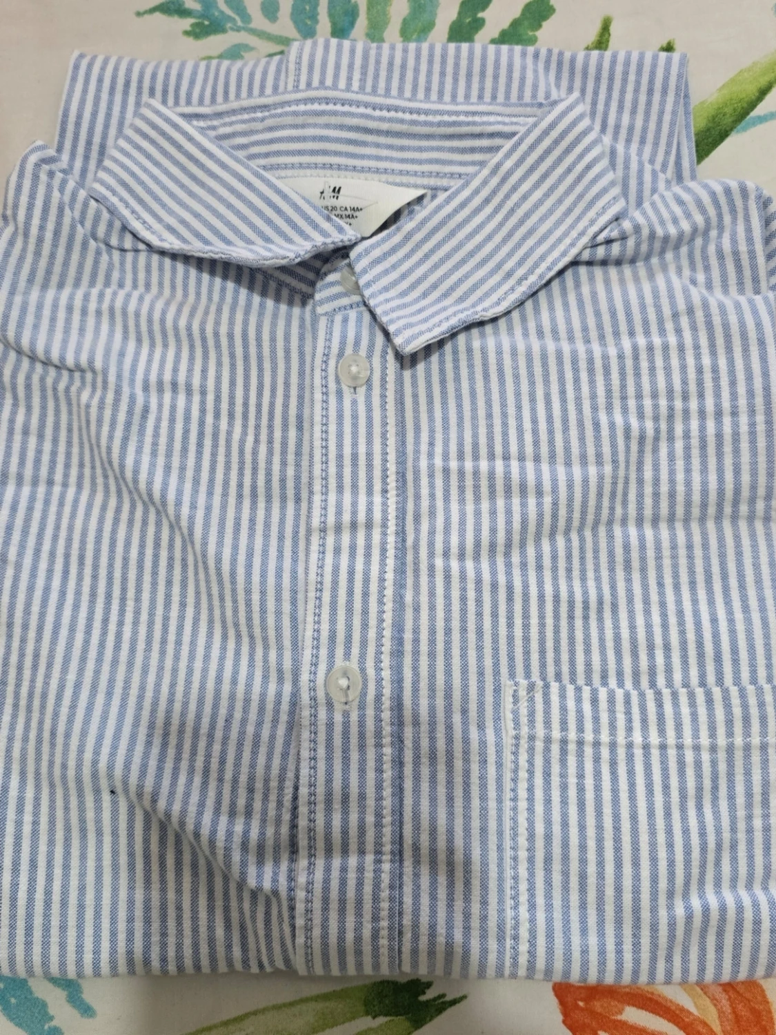 Blårandig skjorta från H&M - 2