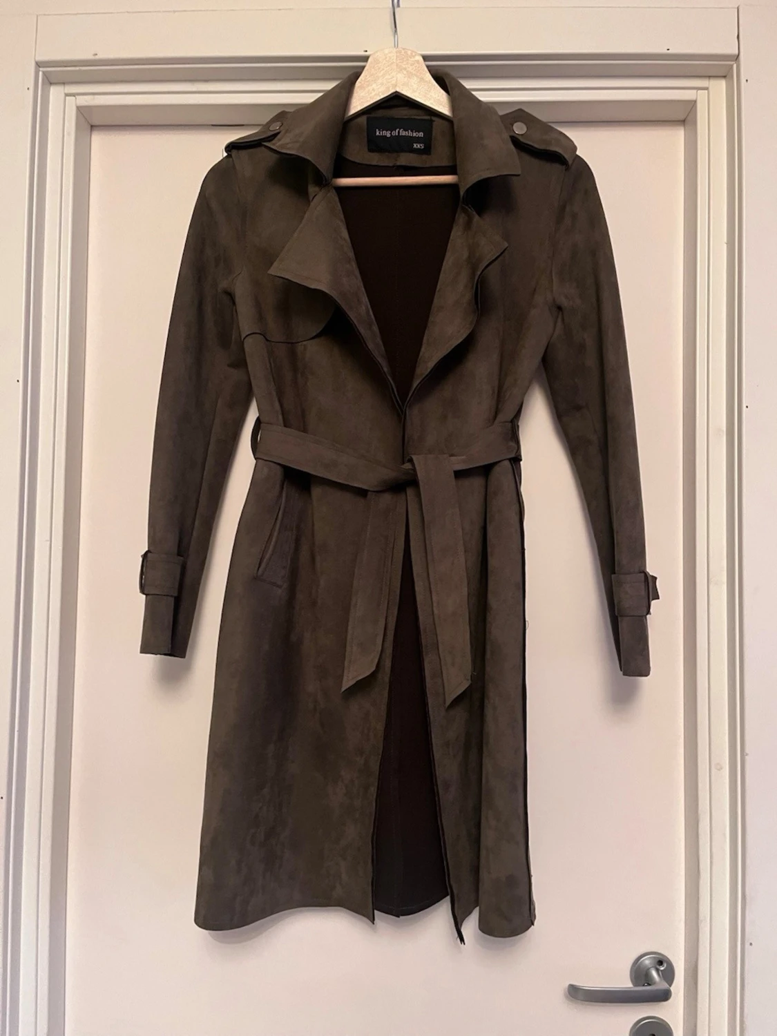 Trenchcoat i borstad mocka  - 1