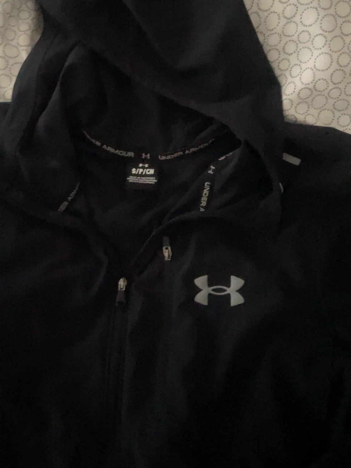 Svart vindjacka från Under Armour - 1