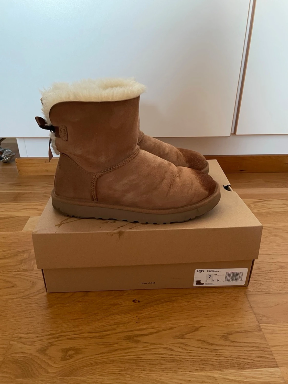 UGG Bailey Bow Chestnut🎀 - 1