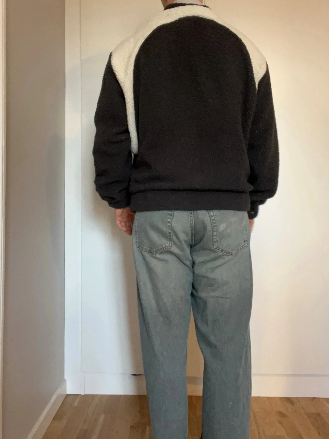 Svart teddyjacka från MADISOn - 4