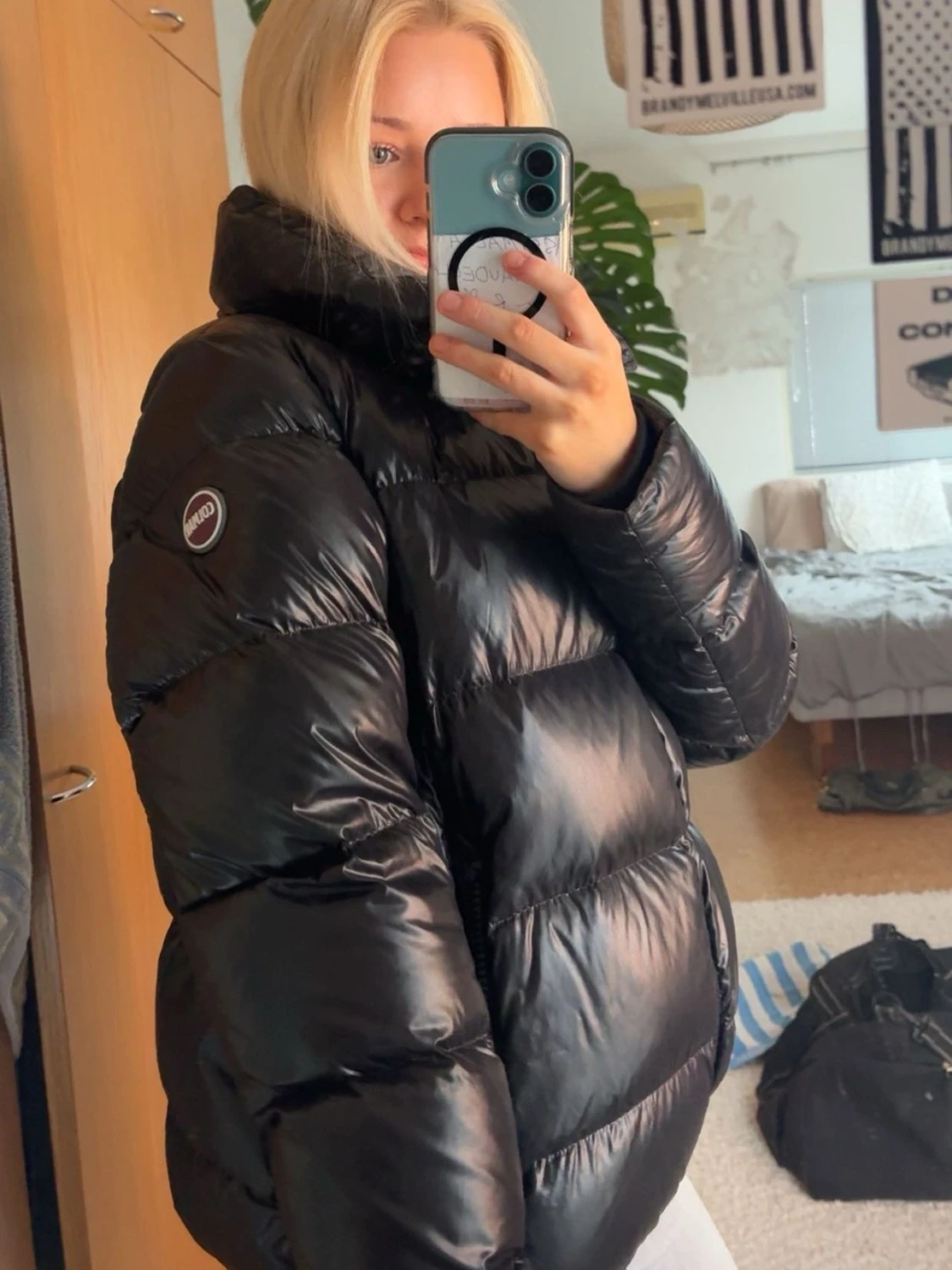 Svart pufferjacka från Colmar