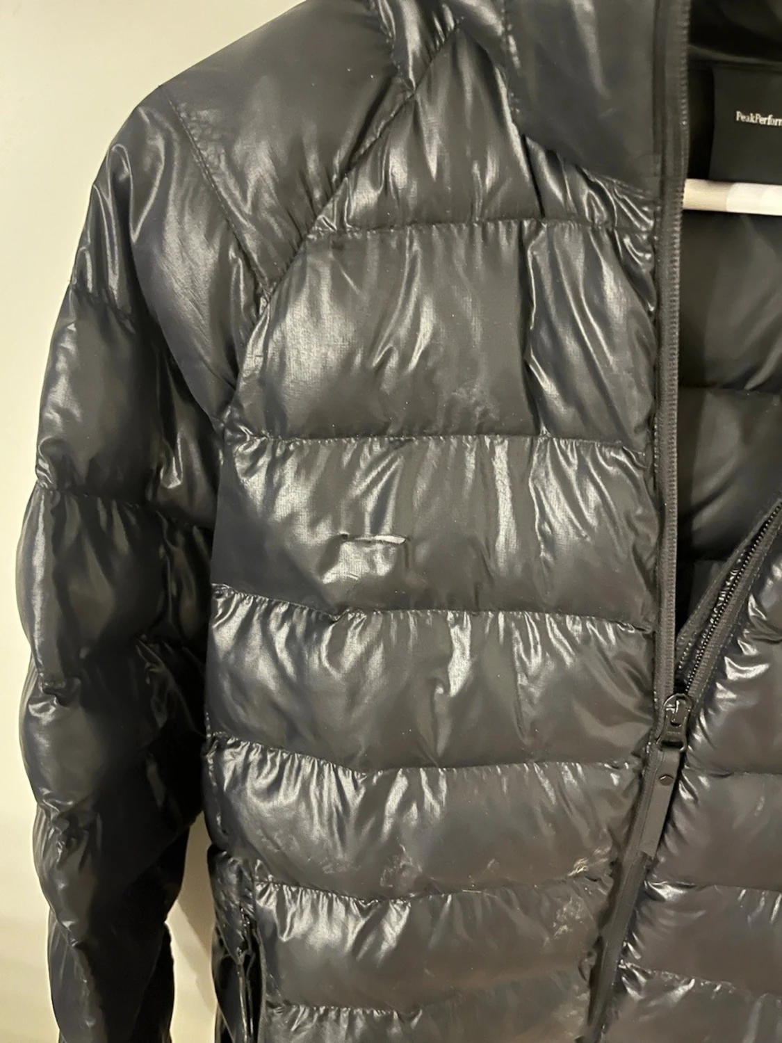 Svart peak jacka stl 170  - 5