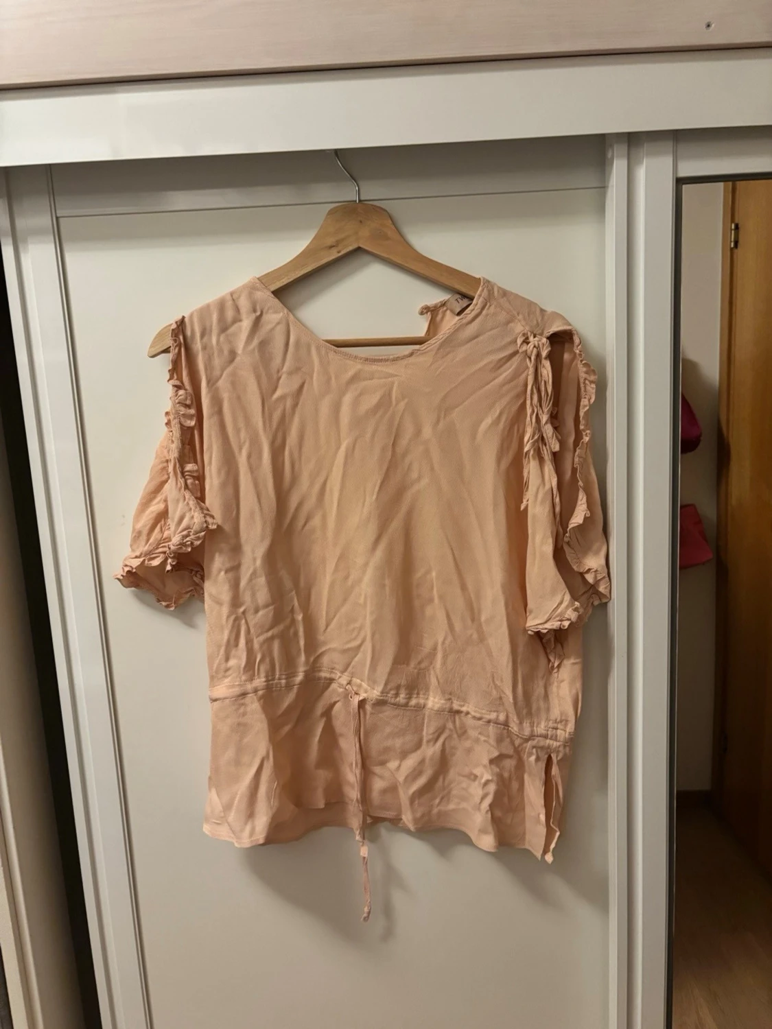 Beige blus med knyt från Twinset - 2
