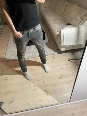 G-Star jeans - G-star jeans | Storlek 30/32 | Mycket bra skick | billigare pris vid köpa av flera jeans på min profil‼️| Skriv till mig vid frågor📩