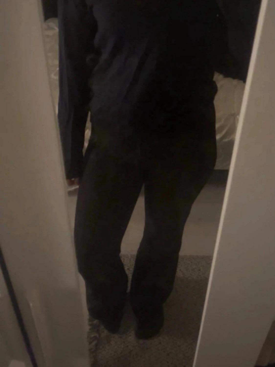 Mörkblåa stickade tröja från NA-KD