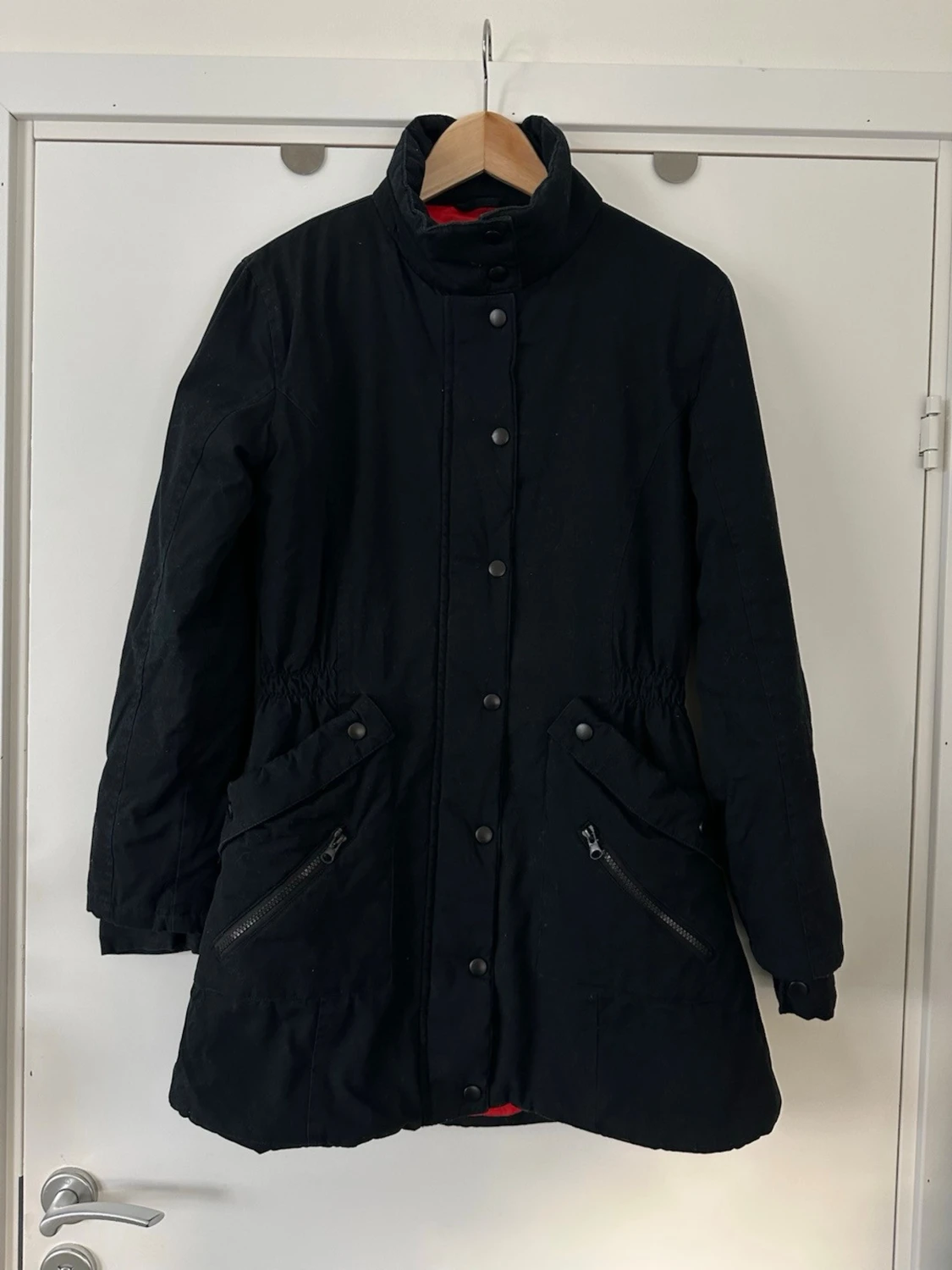 Svart  jacka från Sisters Point - 5