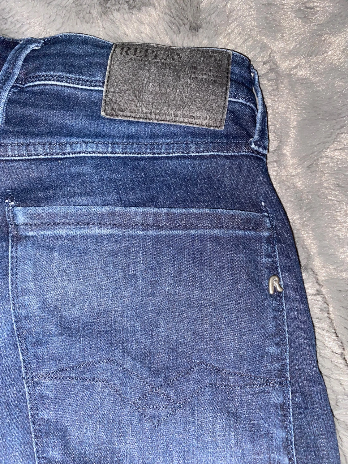 Replay Anbass jeans mörkblå slim - 3