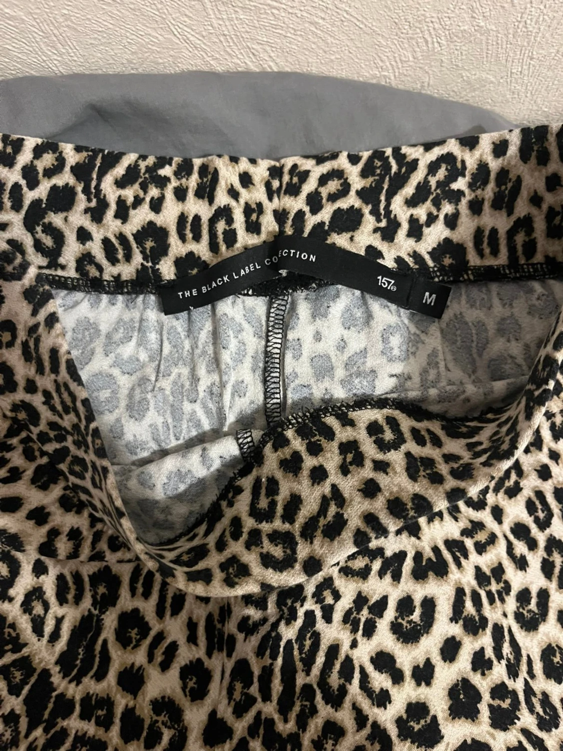 Leopardmönstrade wide byxor M - 1