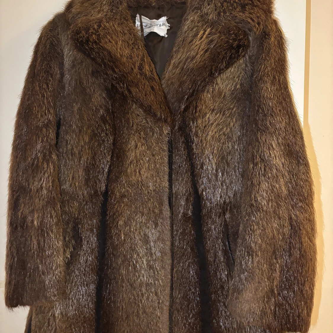 Brun pälsjacka från Lundbladhs