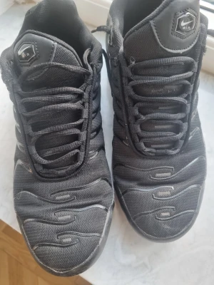 Nike tns - Säljer ett par nike tns för endast 649kr🙌