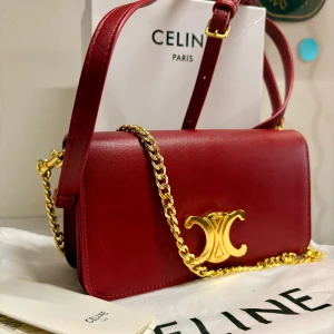 Triomphe Burgundy Red - I mycket fint skick. Full set. 