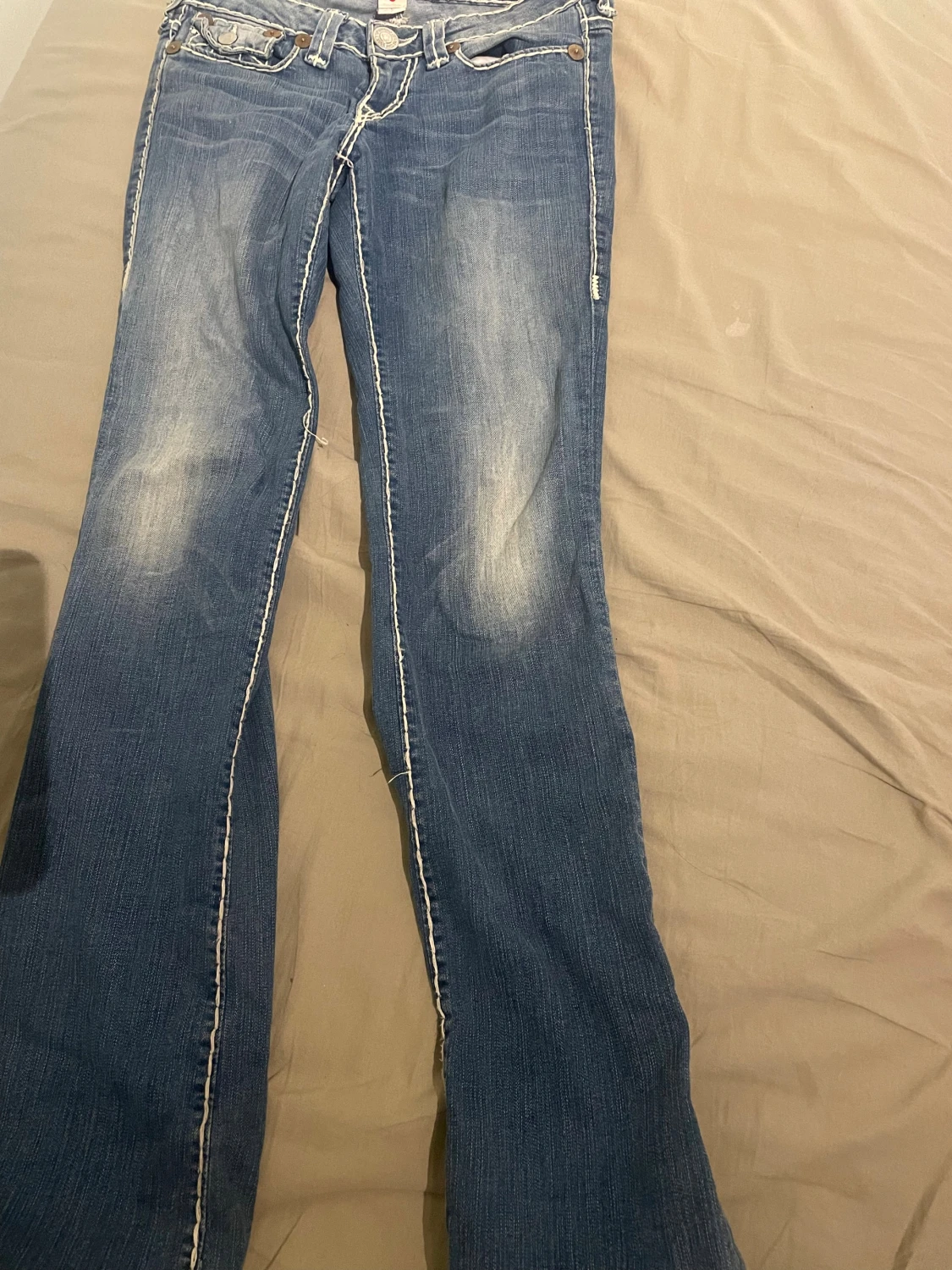 True Religion jeans med kontrastsömmar - 1