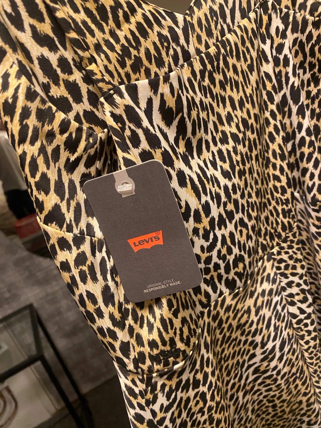 Helt ny Leopardmönstrad långklänning Levi's S - 2
