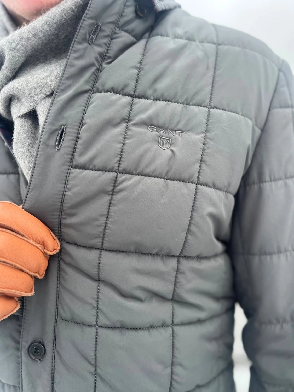 009 Grå quiltad jacka från GANT - 3