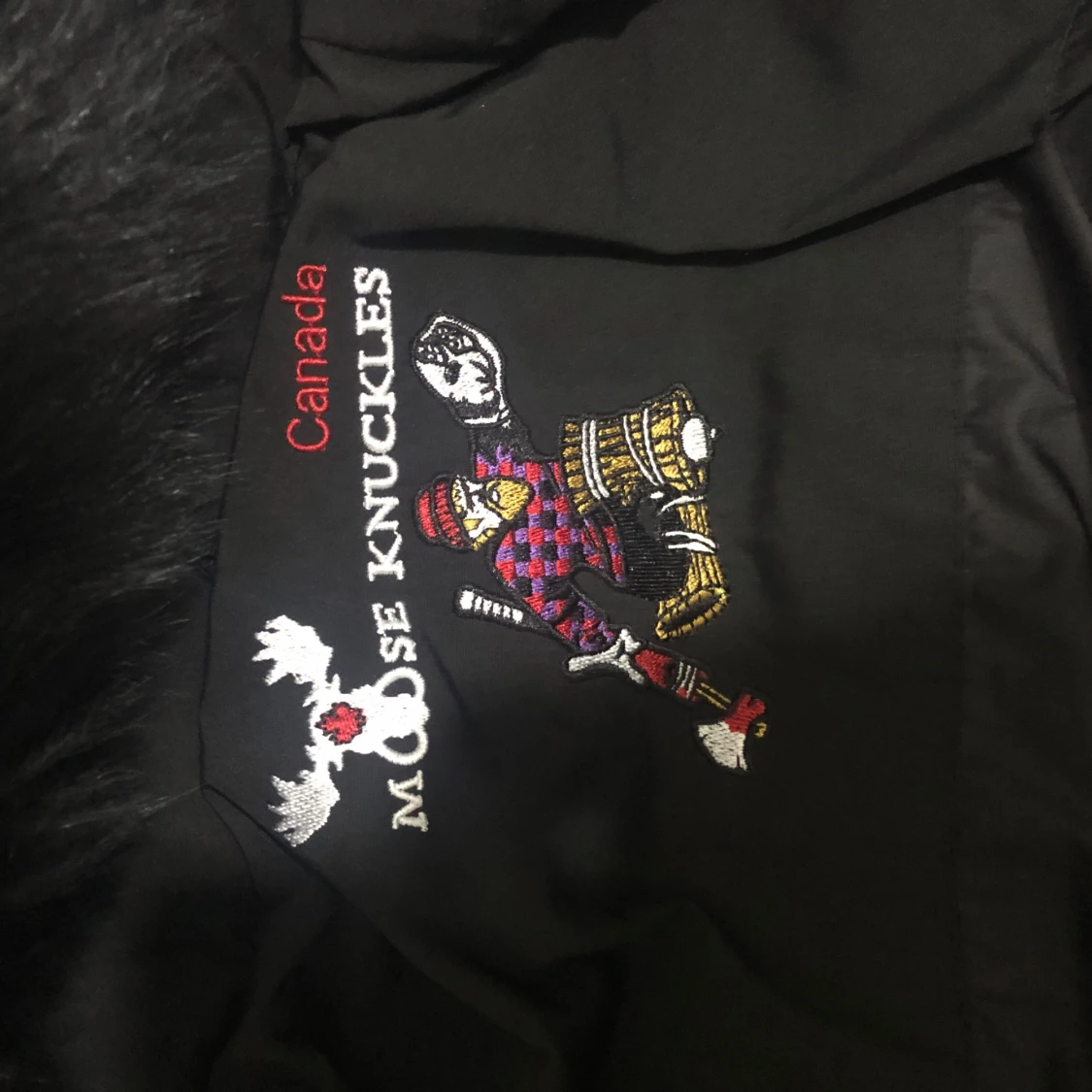 Svart Moose Knuckles dunjacka M - 2